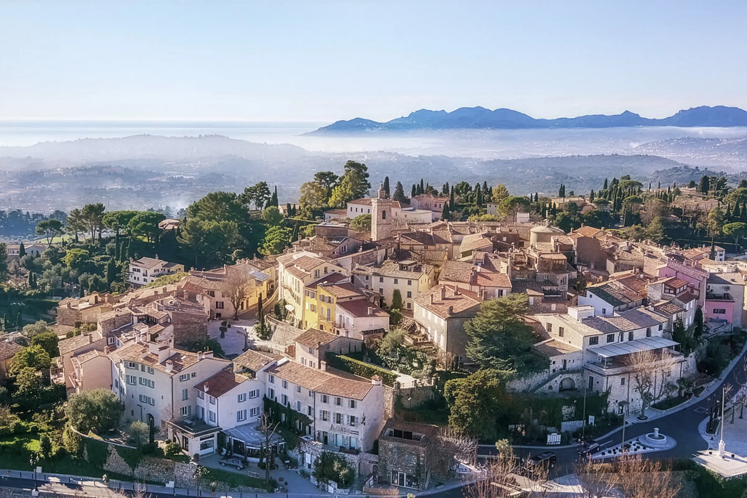 Mougins